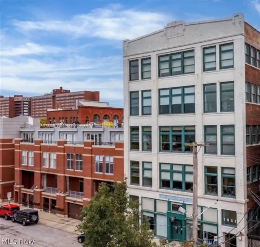 Listing Photo 1 - Condo for sale in 1951 W 26Th St located at 1951 W 26Th St, Cleveland, OH 44113 - Unit #510