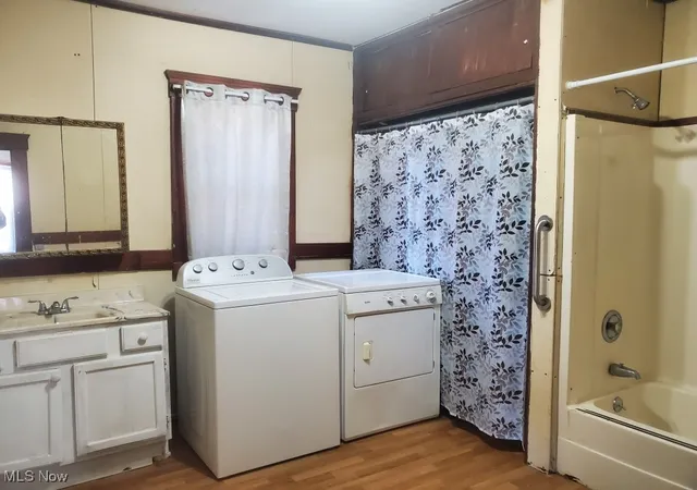 Photo 3 of Sale Pending at 537 3rd Street, Elyria, OH 44035 | MLS# 5170573 | Listing updated on 2026-09-12