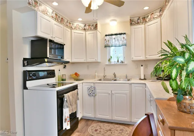 Photo 3 of Single family home for sale at 9501 New Buffalo Rd, Canfield, OH 44406 | MLS# 5176359 | Listing updated on 2026-09-04