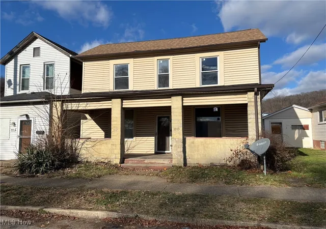 Photo 1 of Single family home for sale at 1013 Saint George, East Liverpool, OH 43920 | MLS# 5178160 | Listing updated on 2026-09-09