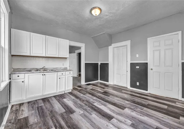 Photo 4 of House for sale at 3124 W 11th Place, Cleveland, OH 44109 | MLS# 5179762 | Listing updated on 2026-09-14