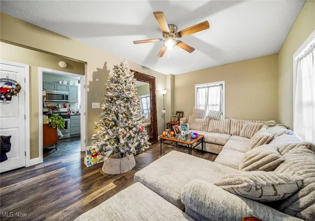 Photo 3 of Single family home for sale at 3024 Latimer Ave, Ashtabula, OH 44004 | MLS# 5180376 | Listing updated on 2026-09-29