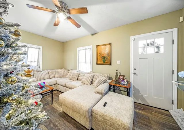 Photo 3 of Single family home for sale at 3024 Latimer Ave, Ashtabula, OH 44004 | MLS# 5180376 | Listing updated on 2026-09-29