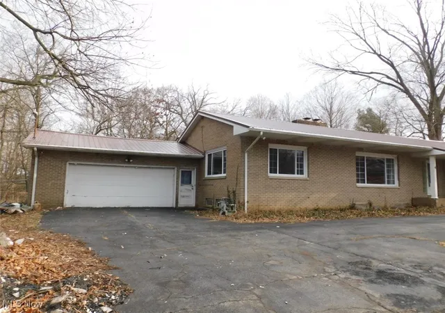 Photo 2 of Sale Pending at 4 Valleyview St, Berlin Heights, OH 44814 | MLS# 5180720 | Listing updated on 2026-09-04