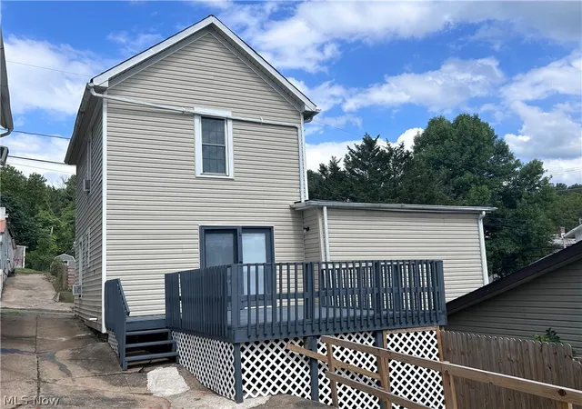 Photo 3 of Single family home for sale at 703 9th Street, Marietta, OH 45750 | MLS# 5182316 | Listing updated on 2026-09-08