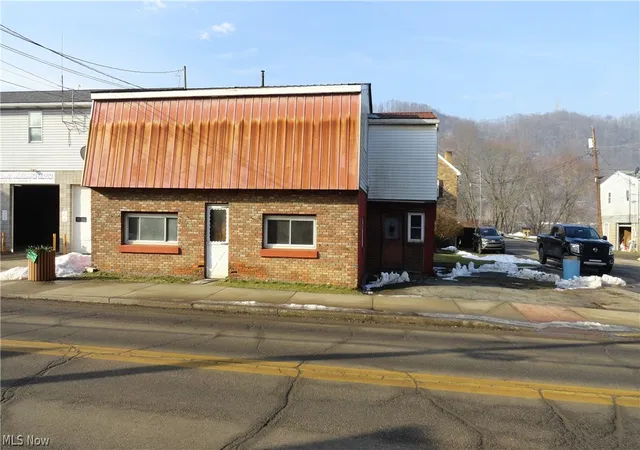 Photo 1 of Multi family home for sale at 209 N Chester St, New Cumberland, WV 26047 | MLS# 5187256 | Listing updated on 2026-09-04