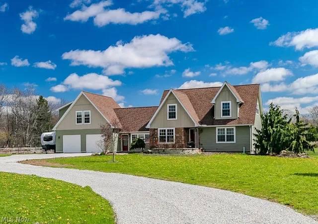 Photo 2 of Single family home for sale at 18919 Ravenna Rd, Chagrin Falls, OH 44023 | MLS# 5190391 | Listing updated on 2026-09-08