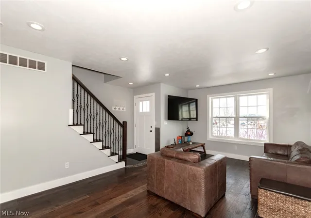 Photo 2 of Single family home for sale at 18919 Ravenna Rd, Chagrin Falls, OH 44023 | MLS# 5190391 | Listing updated on 2026-10-02
