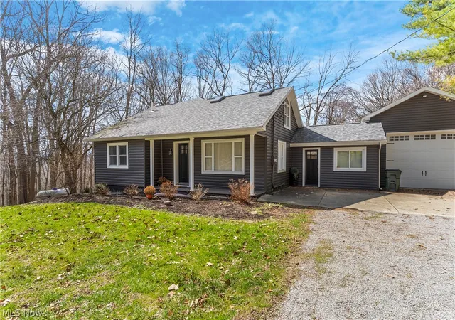 Photo 2 of Single family home for sale at 14078 Beaver Crk Rd, Salem, OH 44460 | MLS# 5195416 | Listing updated on 2026-10-01