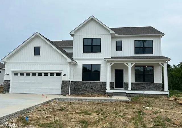 Photo 1 of Single family home for sale at 1445 Tullamore Trl, Wadsworth, OH 44281 | MLS# 5197634 | Listing updated on 2026-09-04