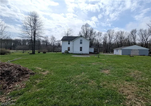 Photo 3 of Single family home for sale at 6359 Sittig Ave, Hubbard, OH 44425 | MLS# 5198380 | Listing updated on 2026-09-24