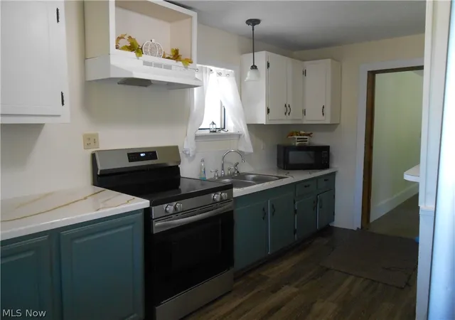 Photo 4 of Sale Pending at 15593 Franchester Rd, Burbank, OH 44214 | MLS# 5197148 | Listing updated on 2026-10-05