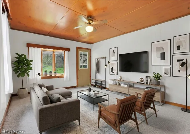 Photo 3 of Sale Pending at 140 S Valley St #140, Corning, OH 43730 | MLS# 5199196 | Listing updated on 2026-09-02