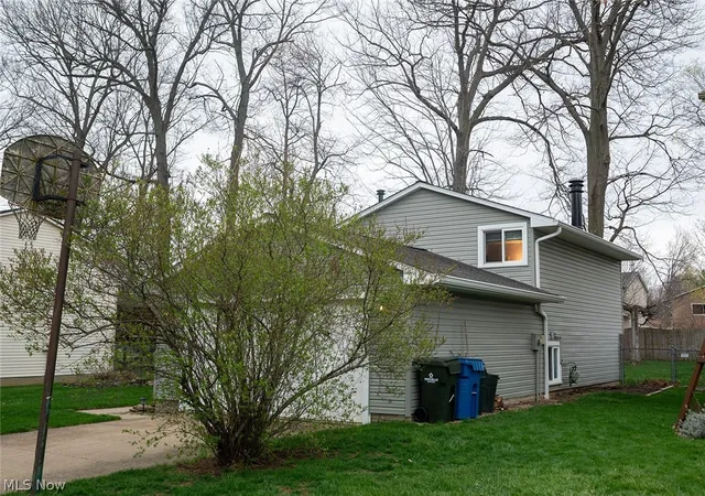 Photo 37 of Single family home for sale at 5799 Springwood Ct, Mentor On The Lake, OH 44060 | MLS# 5199430 | Listing updated on 2026-09-09