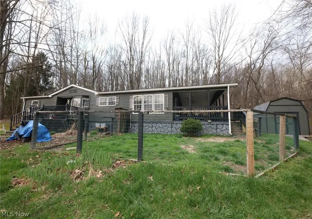 Photo 3 of Sale Pending at 961 Glendale Rd, New Cumberland, WV 26047 | MLS# 5199583 | Listing updated on 2026-09-03