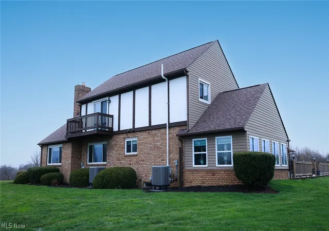 Photo 2 of Single family home for sale at 13177 Beaver Springfield Rd, New Springfield, OH 44443 | MLS# 5199083 | Listing updated on 2026-09-09