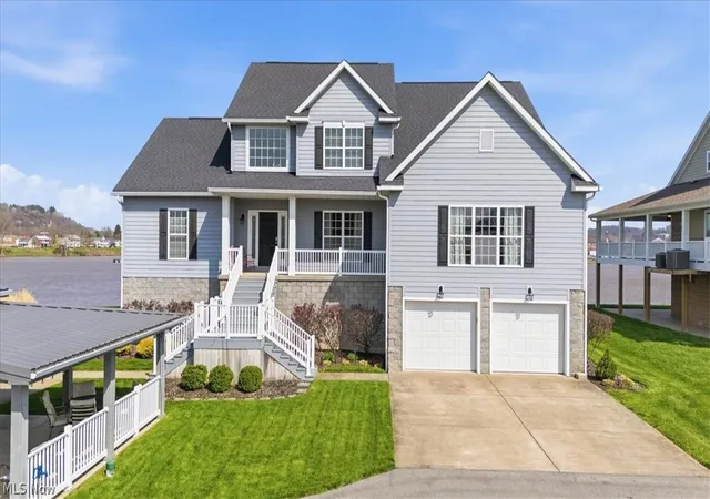 Single family home for sale at 2 Stern Dr, Williamstown, WV 26187 | MLS# 5199833