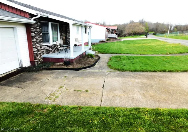Photo 3 of Single family home for sale at 52235 West Dr, Beallsville, OH 43716 | MLS# 5200746 | Listing updated on 2026-09-13