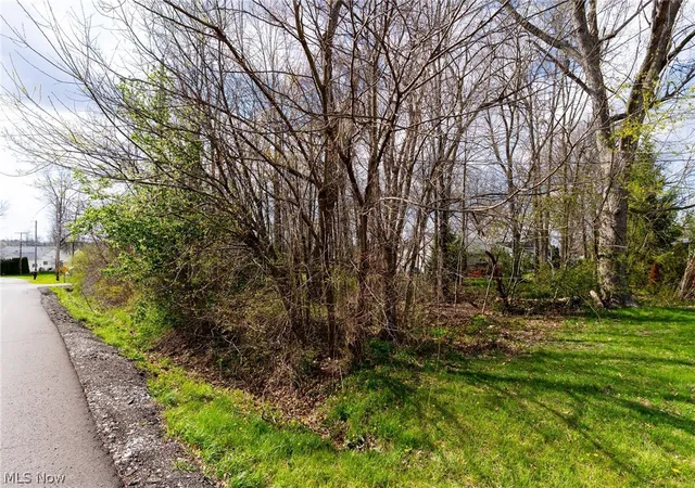 Photo 19 of Land for sale at Harbor Ave, Lake Milton, OH 44429 | MLS# 5200768 | Listing updated on 2026-09-14