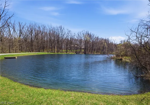 Photo 4 of Single family home for sale at 3190 Bunker Hl Rd, Leetonia, OH 44431 | MLS# 5201296 | Listing updated on 2026-09-10