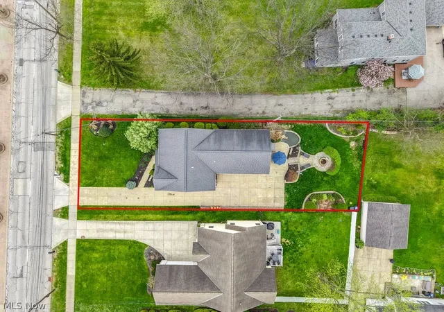 Photo 3 of Single family home for sale at 6325 Brecksville Rd, Independence, OH 44131 | MLS# 5201673 | Listing updated on 2026-09-22