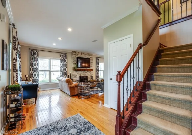 Photo 4 of Single family home for sale at 6325 Brecksville Rd, Independence, OH 44131 | MLS# 5201673 | Listing updated on 2026-09-22