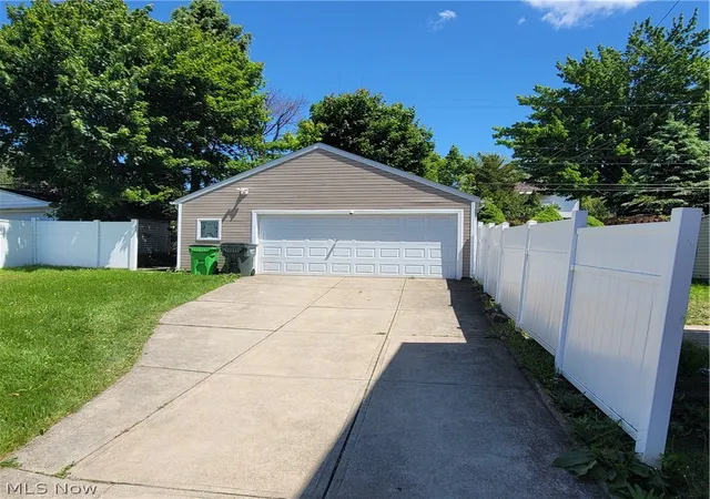 Photo 3 of Single family home for sale at 4739 E 88th Street, Cleveland, OH 44125 | MLS# 5201622 | Listing updated on 2026-09-14