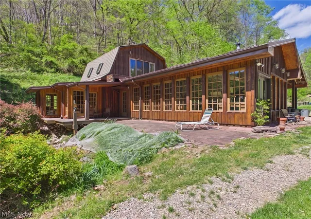 Photo 1 of Single family home for sale at 1000 Coon Frk Rd, Arnoldsburg, WV 25234 | MLS# 5204224 | Listing updated on 2026-09-02