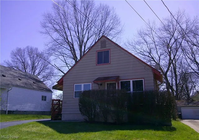 Photo 1 of Sale Pending at 1168 Jeanie J Ave, Akron, OH 44310 | MLS# 5204884 | Listing updated on 2026-09-11