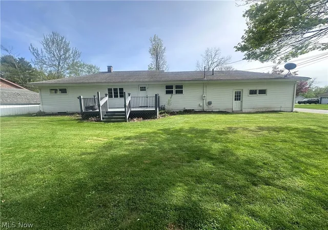 Photo 1 of Single family home for sale at 8815 King Graves Rd NE, Warren, OH 44484 | MLS# 5205441 | Listing updated on 2026-09-28