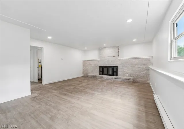Photo 2 of Single family home for sale at 102 California Ave, Elyria, OH 44035 | MLS# 5206531 | Listing updated on 2026-09-04