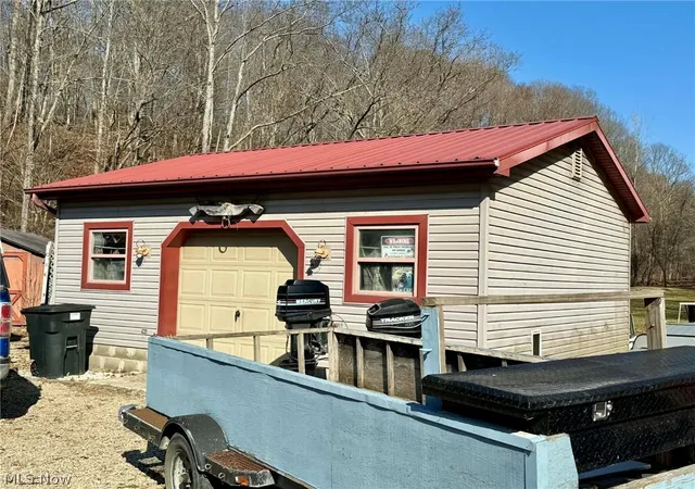Photo 3 of Single family home for sale at 8395 Township Rd 390, Corning, OH 43730 | MLS# 5206911 | Listing updated on 2026-10-06