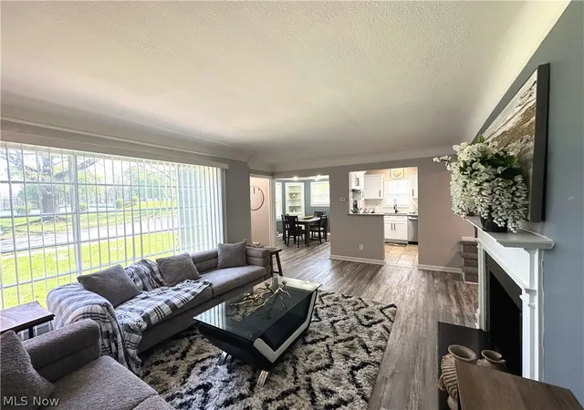 Photo 3 of Single family home for sale at 982 Quarry Dr, Cleveland, OH 44121 | MLS# 5207355 | Listing updated on 2026-09-29