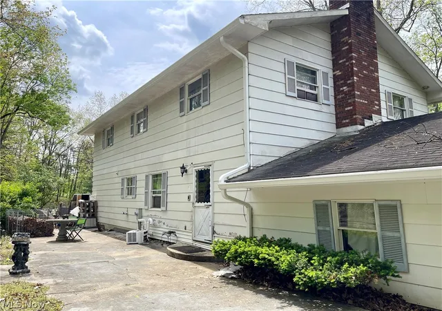 Photo 2 of Single family home for sale at 58970 Vocational Rd, Byesville, OH 43723 | MLS# 5207433 | Listing updated on 2026-09-14