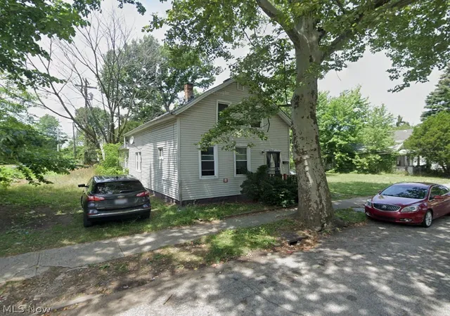 Photo 1 of Sale Pending at 1126 E 77th Street, Cleveland, OH 44103 | MLS# 5208595 | Listing updated on 2026-09-10