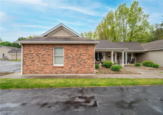 Photo 31 of Sale Pending at 7062 West Blvd #1, Youngstown, OH 44512 | MLS# 5208609 | Listing updated on 2026-09-13