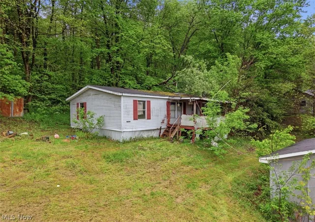 Photo 2 of Single family home for sale at 46149 Walnut St, Rogers, OH 44455 | MLS# 5208964 | Listing updated on 2026-09-08