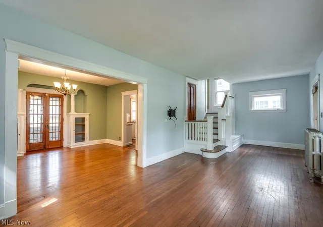 Photo 4 of Single family home for sale at 3255 Hyde Park Ave, Cleveland, OH 44118 | MLS# 5209028 | Listing updated on 2026-09-08