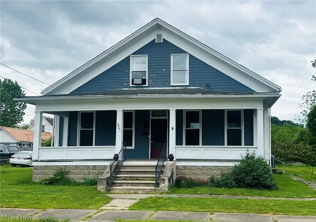 Photo 1 of Single family home for sale at 501 Riverside Dr, Saint Marys, WV 26170 | MLS# 5209666 | Listing updated on 2026-09-09