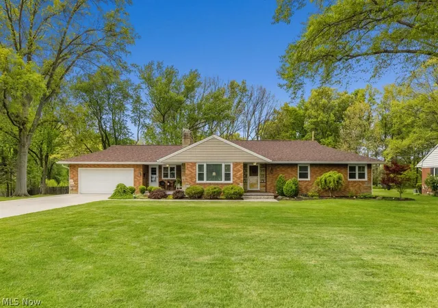 Photo 1 of Single family home for sale at 1319 Glamorgan St, Alliance, OH 44601 | MLS# 5210105 | Listing updated on 2026-09-13