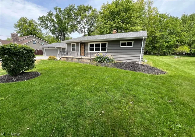 Photo 1 of Single family home for sale at 25716 Westwood Rd, Westlake, OH 44145 | MLS# 5211209 | Listing updated on 2026-09-13