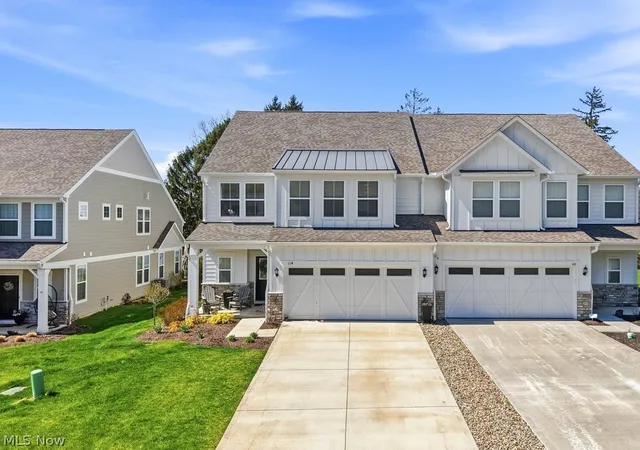 Photo 3 of Townhouse for sale at 114 Lake Balaton Dr, Cleveland, OH 44128 | MLS# 5210925 | Listing updated on 2026-09-04