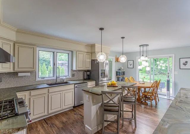Photo 4 of Sale Pending at 5777 Lockwood Blvd, Youngstown, OH 44512 | MLS# 5211112 | Listing updated on 2026-09-11