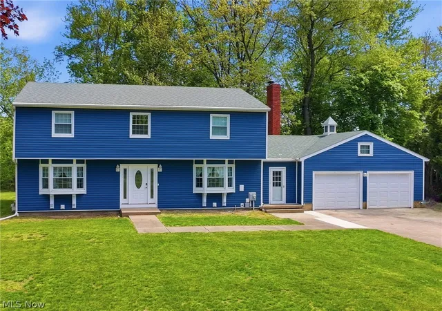 Photo 2 of Single family home for sale at 1950 Bridgeview Ln, Conneaut, OH 44030 | MLS# 5210829 | Listing updated on 2026-09-08
