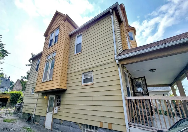 Photo 2 of Single family home for sale at 1848 Stanwood Rd, East Cleveland, OH 44112 | MLS# 5210226 | Listing updated on 2026-09-08
