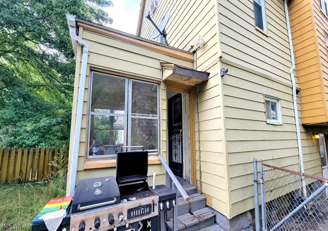 Photo 3 of Single family home for sale at 1848 Stanwood Rd, East Cleveland, OH 44112 | MLS# 5210226 | Listing updated on 2026-09-08