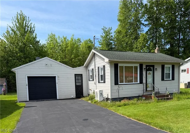 Photo 1 of Sale Pending at 6056 Ivan Rd, Ashtabula, OH 44004 | MLS# 5213177 | Listing updated on 2026-10-07