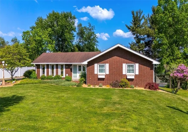 Photo 2 of Single family home for sale at 73885 Joetta Dr, Rayland, OH 43943 | MLS# 5210894 | Listing updated on 2026-10-01