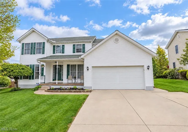 Photo 1 of Single family home for sale at 1009 Brittingham Dr, Ravenna, OH 44266 | MLS# 5204613 | Listing updated on 2026-09-30