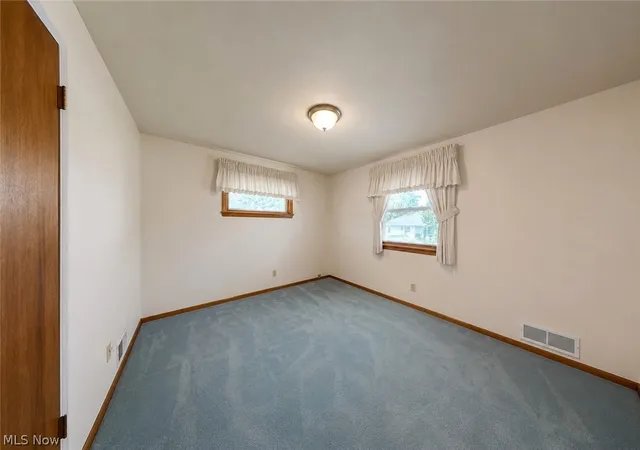 Photo 3 of Single family home for sale at 508 Mildred Ave, Weirton, WV 26062 | MLS# 5213670 | Listing updated on 2026-09-09
